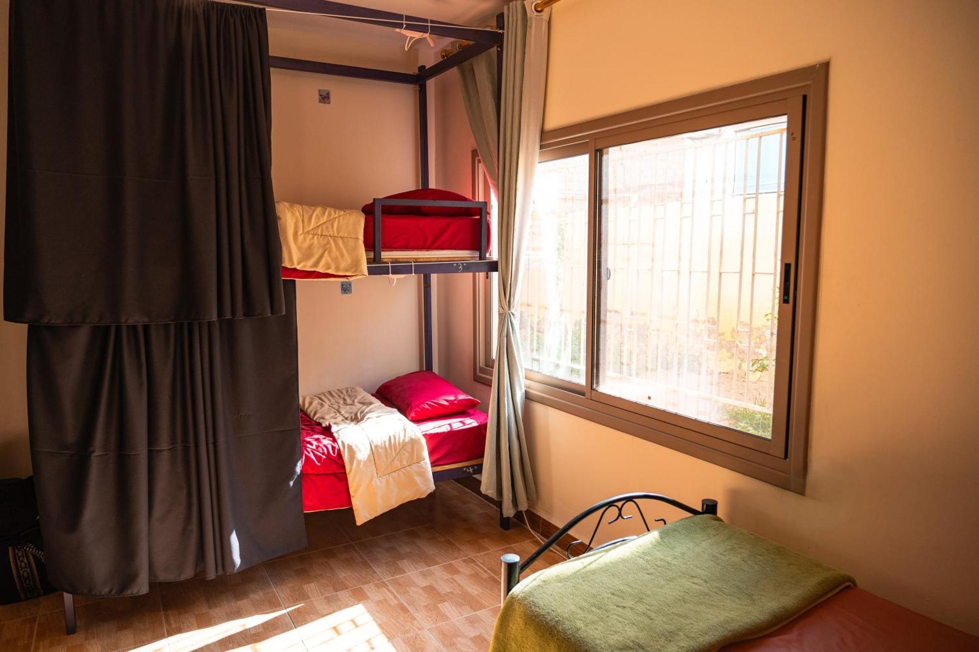 Hostel Extra Traveller Akaba Exterior foto